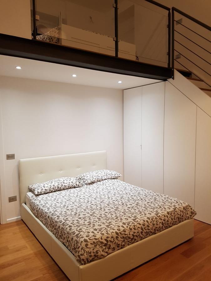Via Roma Apartment Deluxe Salerno Kültér fotó